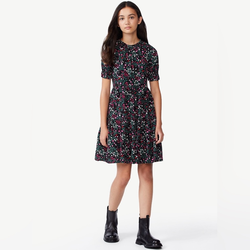 Free Assembly Girls Smocked Neck Dress, Size (14/16)